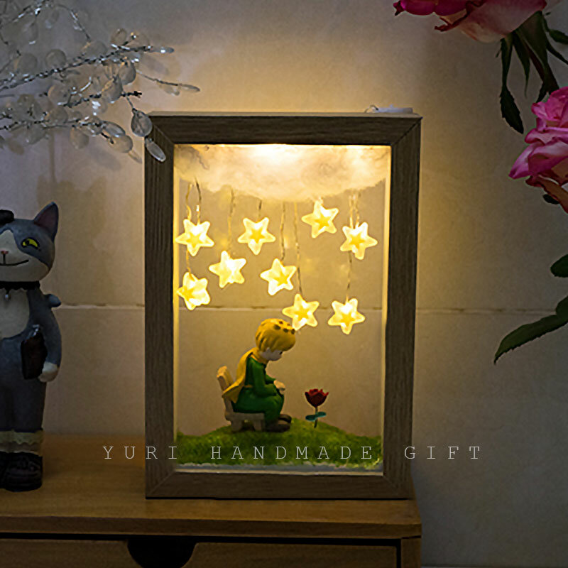 The Little Prince nightlight แฮนด์เมดวัสดุ DIY บรรยากาศการตกแต่งบ้านโคมไฟของประดับโต๊ะทำงานวันเกิดแปลกใจแฟน GIF