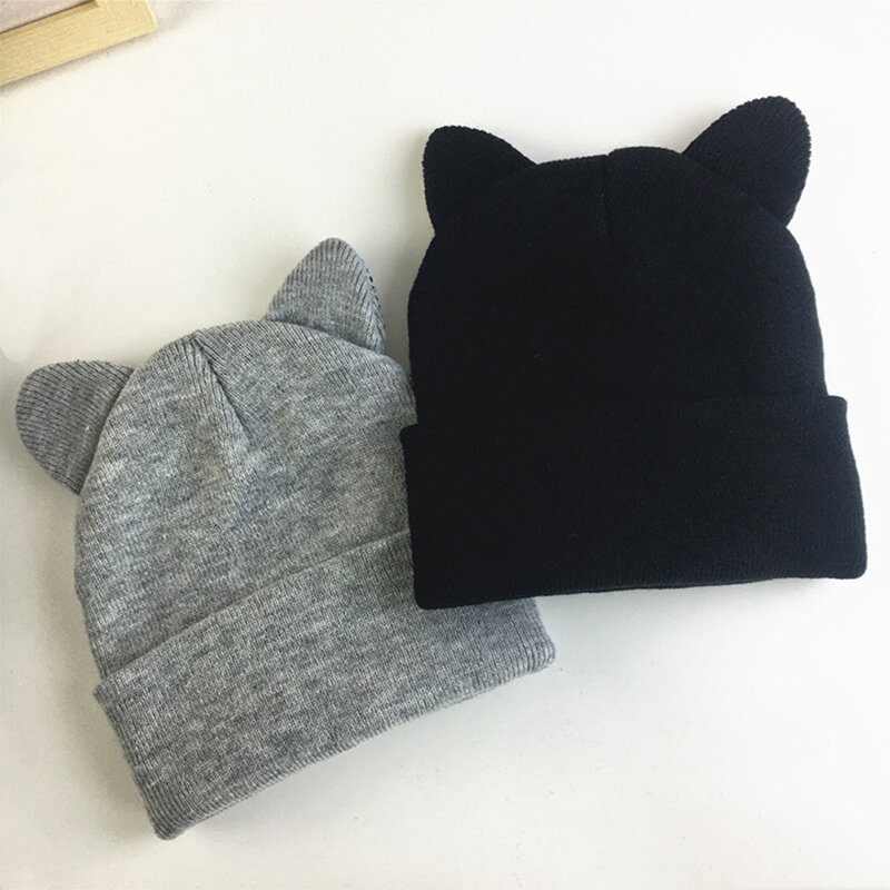 Bonnet en laine avec oreilles de chat mignon pour l'hiver, crânes décontractés, chapeau gris et blanc, joli chapeau chaud, design tendance, 1PC
