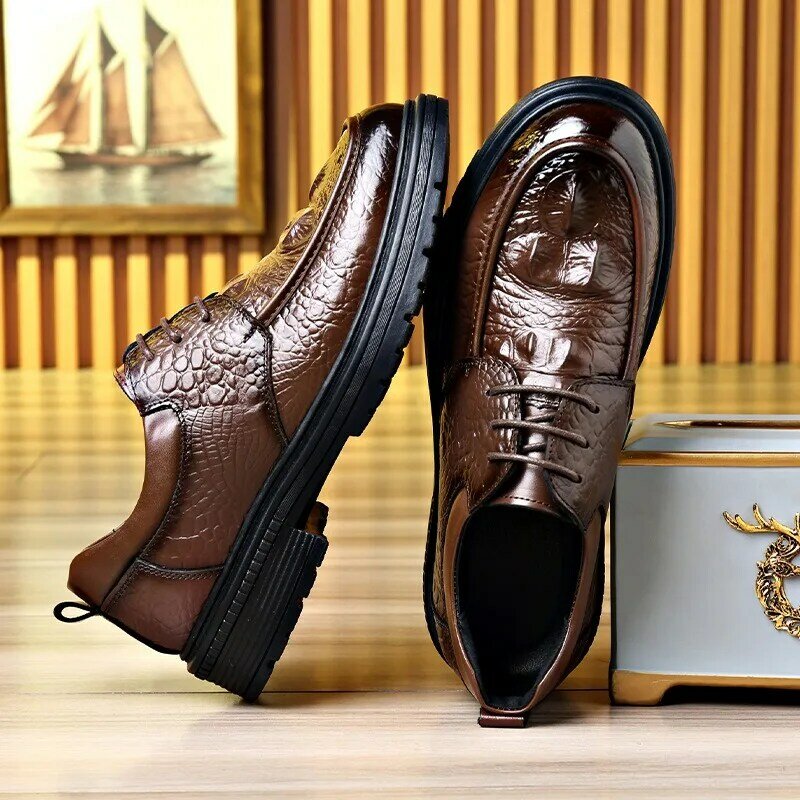 Designerskie nowe męskie mokasyny z nadrukiem krokodyla wiosna jesienna moda gruba podeszwa w jednolitym kolorze męskie buty
