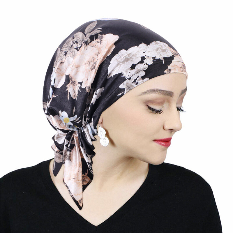 Boné de sono noturno estampado em cetim para mulheres Turbante de seda Hijab muçulmano Cobertura de cabeça Queda de cabelo Boné de quimioterapia Gorros Durag Chapéu de gorro