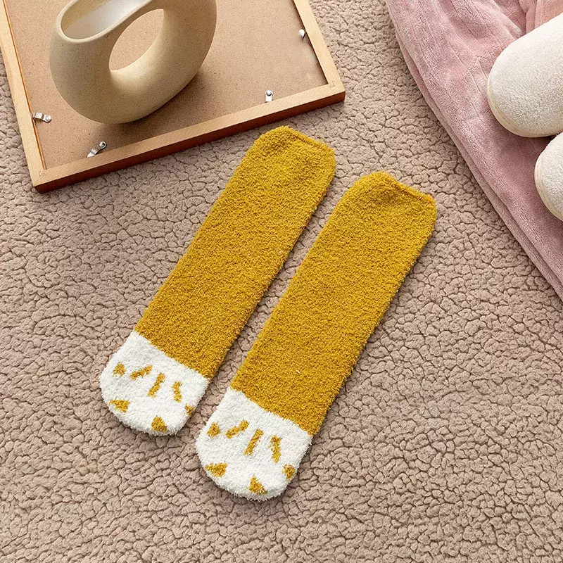 5 Pairs of Kawaii Winter Women's Socks with Thick Warm Coral Velvet Socks Mid-tube Japanese Cartoon Cat Claws Cute Warm Socks