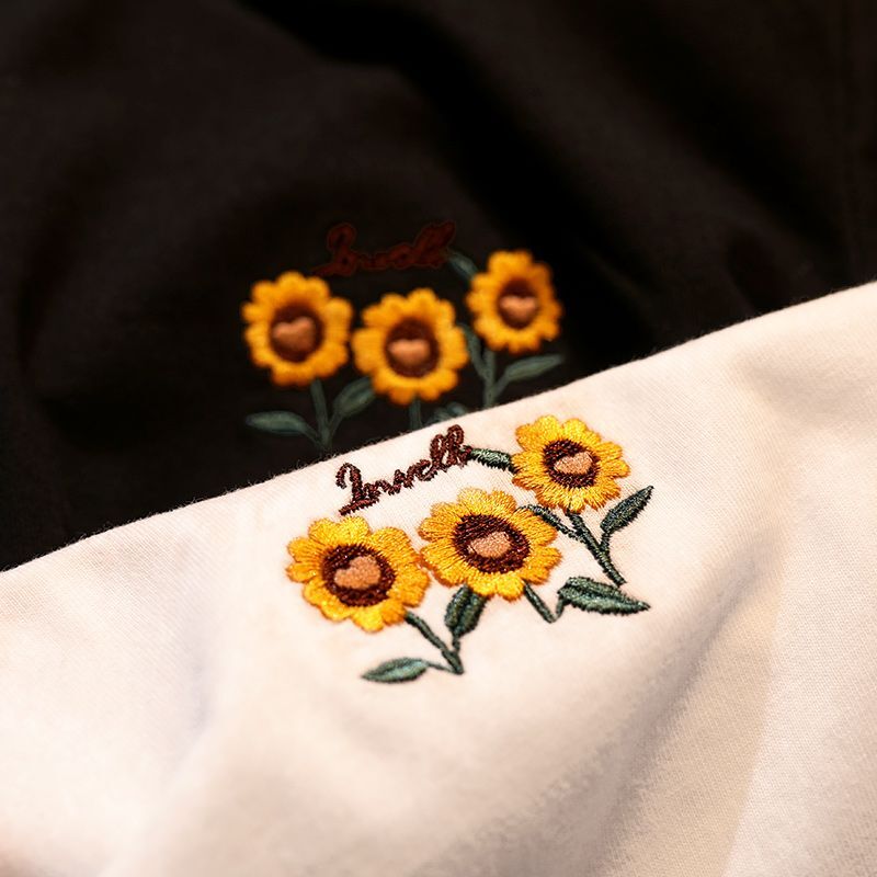 T-shirt a maniche corte in cotone DAYIFUN donna estate fiore ricamo Design coppia allentata Tees magliette O collo di grandi dimensioni Lady Tops