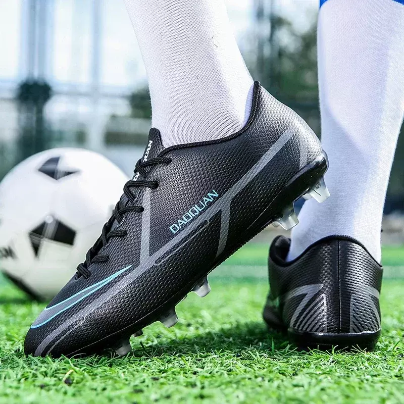Buty wysokiej jakości piłka nożna sprzedaż hurtowa C.Ronaldo buty piłkarskie Assassin Chuteira Campo TF/AG Sneaker Futsal buty treningowe