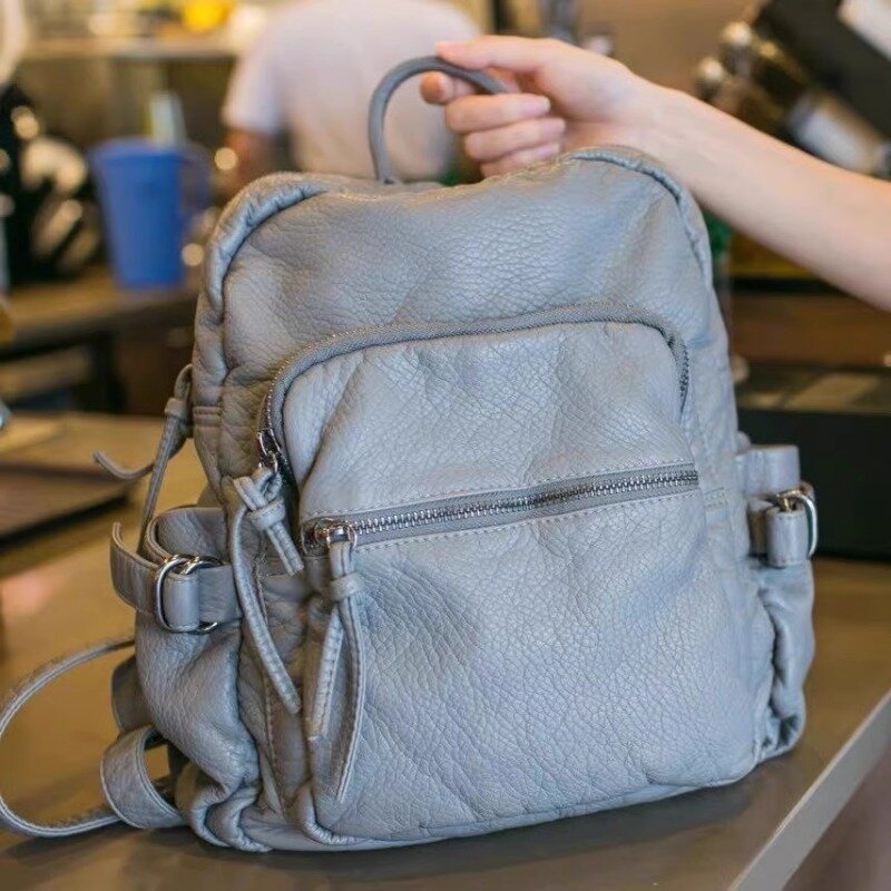 2024 Korean Style Commuter Backpack for Men and Women with Large Capacity and Lightweight Simple Design Solid Color for Travel