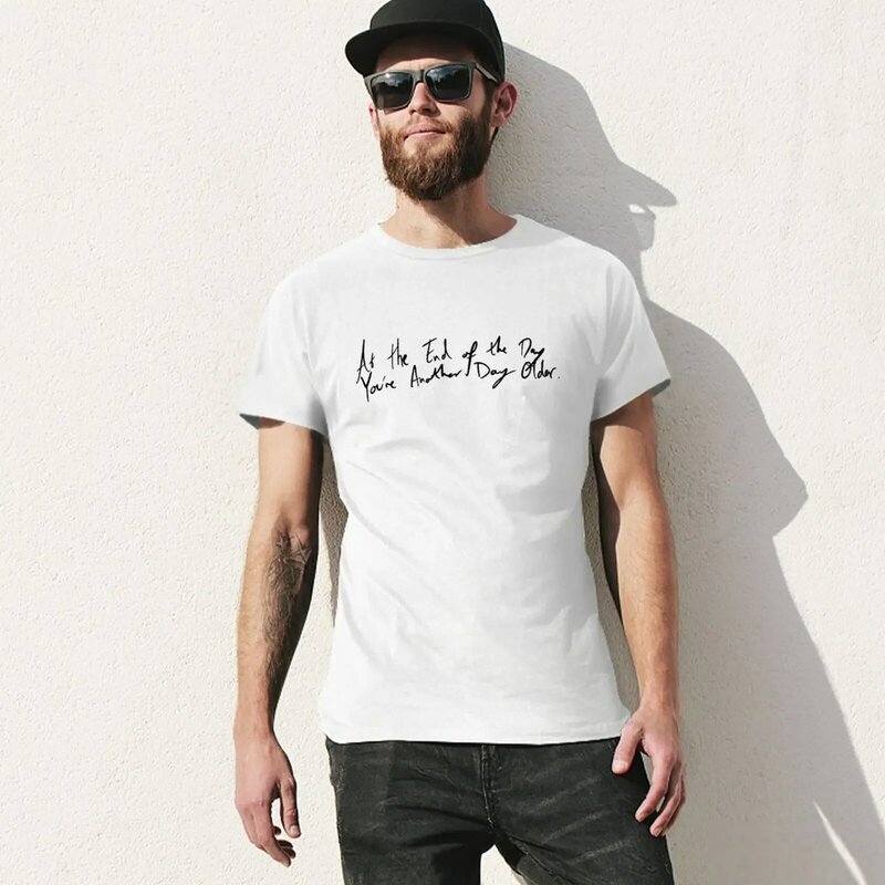 Di akhir hari ini. T-Shirt olahraga penggemar kawaii baju keringat lucu T-Shirt grafis pria hip hop