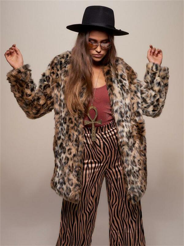 Casaco feminino com estampa de leopardo de pele sintética, casaco de pelúcia médio e longo, roupa grossa, outono e inverno