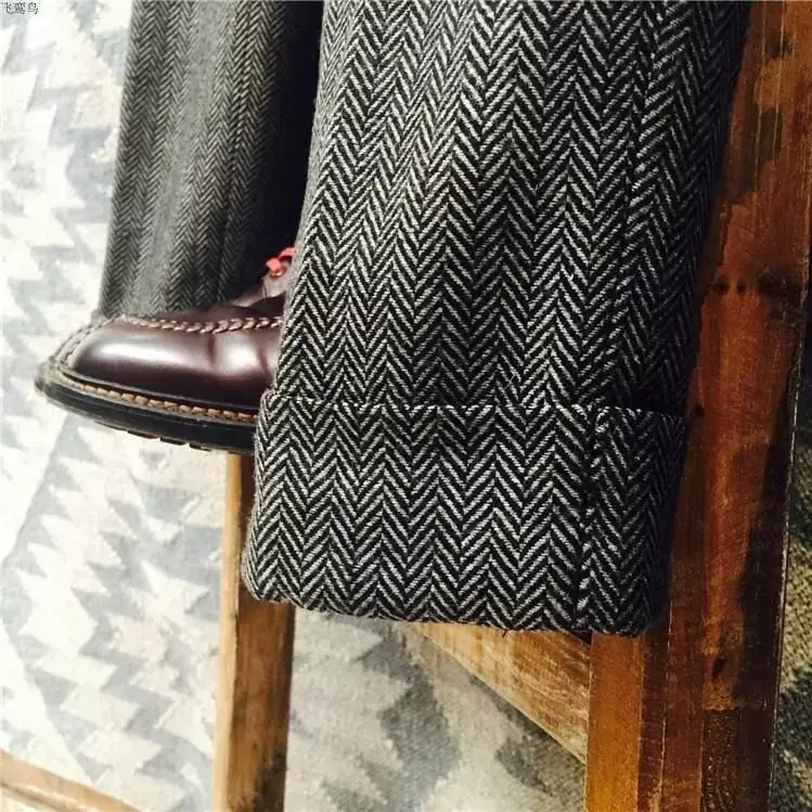 Celana kantor wol Solid untuk pria, celana kantor Retro longgar lurus ukuran besar kasual wol polos gaya Inggris musim gugur musim dingin 2023