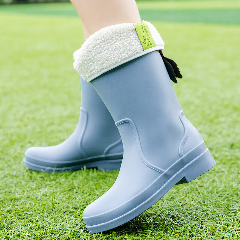 Sepatu Bot Hujan Hangat Setengah Betis Fashion Baru Sepatu Kerja Tahan Air Nyaman Luar Ruangan Sepatu Bot Air Warna Solid Wanita