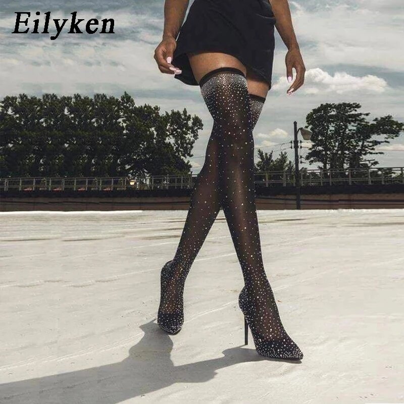 Eilyken-Botas femininas de tecido elástico de cristal sobre o joelho, altura da coxa, dedo apontado, sapato estilete, moda de passarela, 2023