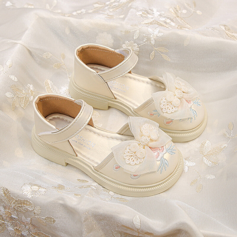 刺繍された中国風の靴,女の子,子供のプリンセスシューズ,大きな子供,新しい,夏,2024