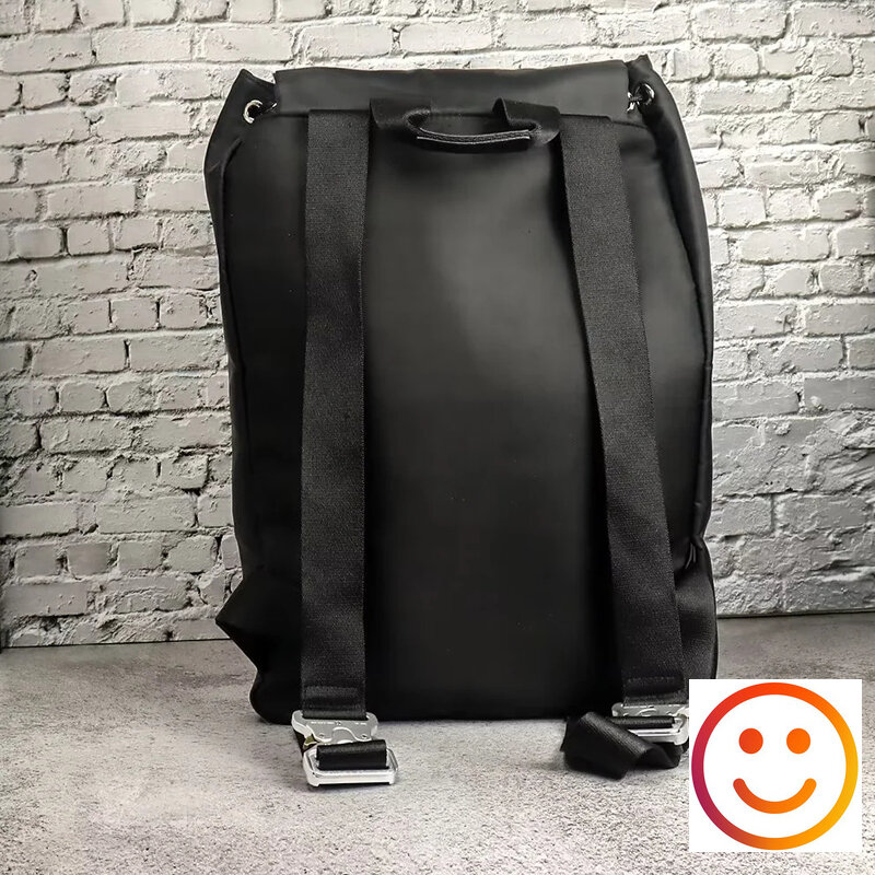 ALYX-mochila con solapa 9SM para hombre y mujer, bolso de mano con hebilla plateada, color negro, alta calidad, para las cuatro estaciones, 1017