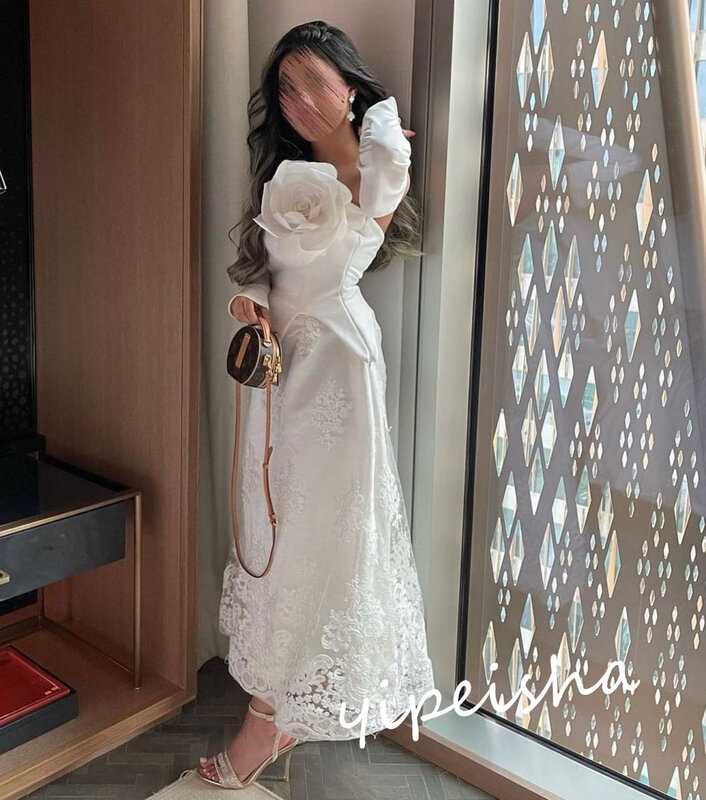 Gaun Prom Arab Saudi indah gaya Modern tanpa tali A-line renda bunga Satin Bespoke gaun acara