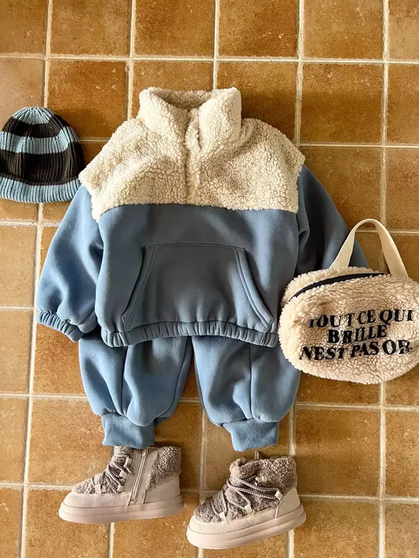 Setelan pakaian hangat anak, setelan baju + celana 2 potong untuk bayi laki-laki dan perempuan, baju sweter sambungan bulu domba + Celana hangat baru musim dingin 2024