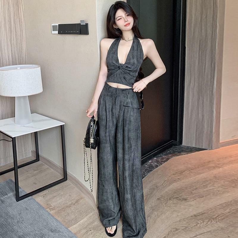 Sweet And Spicy V-Neck Vest Wide Leg Pants 2 Piece Sets Outfits Sexy Tanks Tops Tees Tracksuit New Korean A Full Set Of
