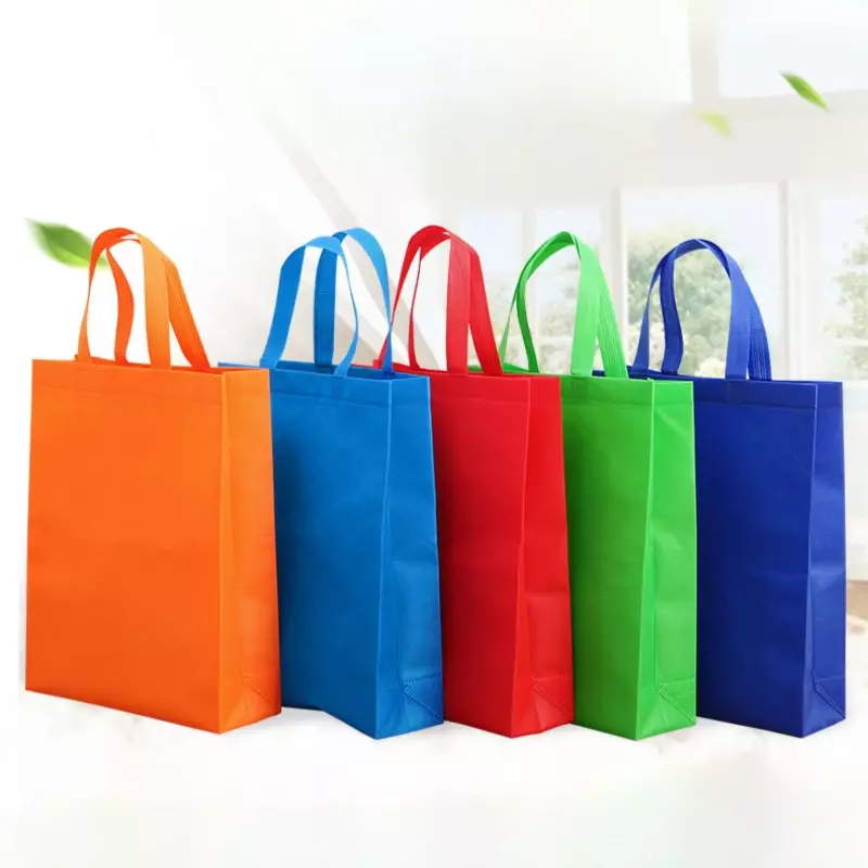 50 stücke Vliesstoff Handtasche Farbe leer starke tragbare quer vertikale Version Kleidung Einkaufstaschen Geschenk verpackung Tasche