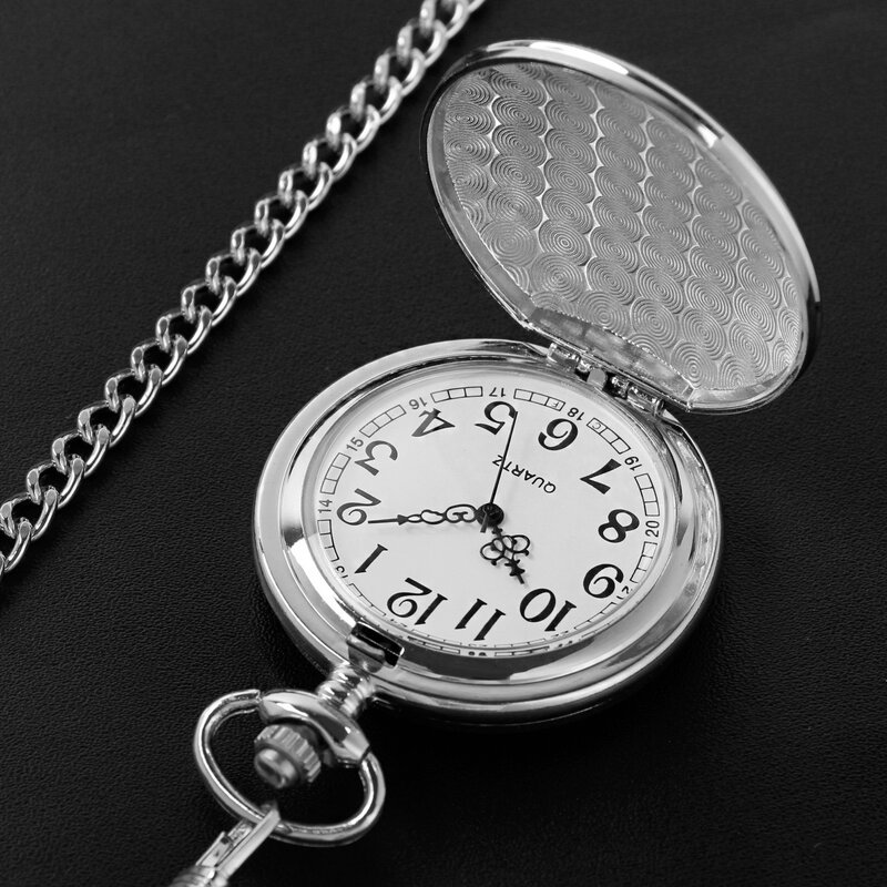New Fashion Silver/Bronze/Black/Gold Polish Smooth Quartz Pocket Watch Jewelry Alloy Pendant with Chain Necklace Man Women Gift