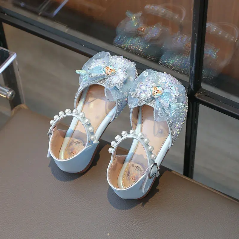 Модные туфли для девочек принцессы Новинка весна-лето 2024 детские сандалии для девочек Корейская версия полубосоножки для девочек со стразами детская обувь