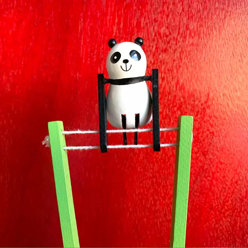 Novità divertimento creativo Panda acrobatico in legno decompressione in legno Pull Line Flip Heel divertenti giocattoli per bambini regali regali di natale