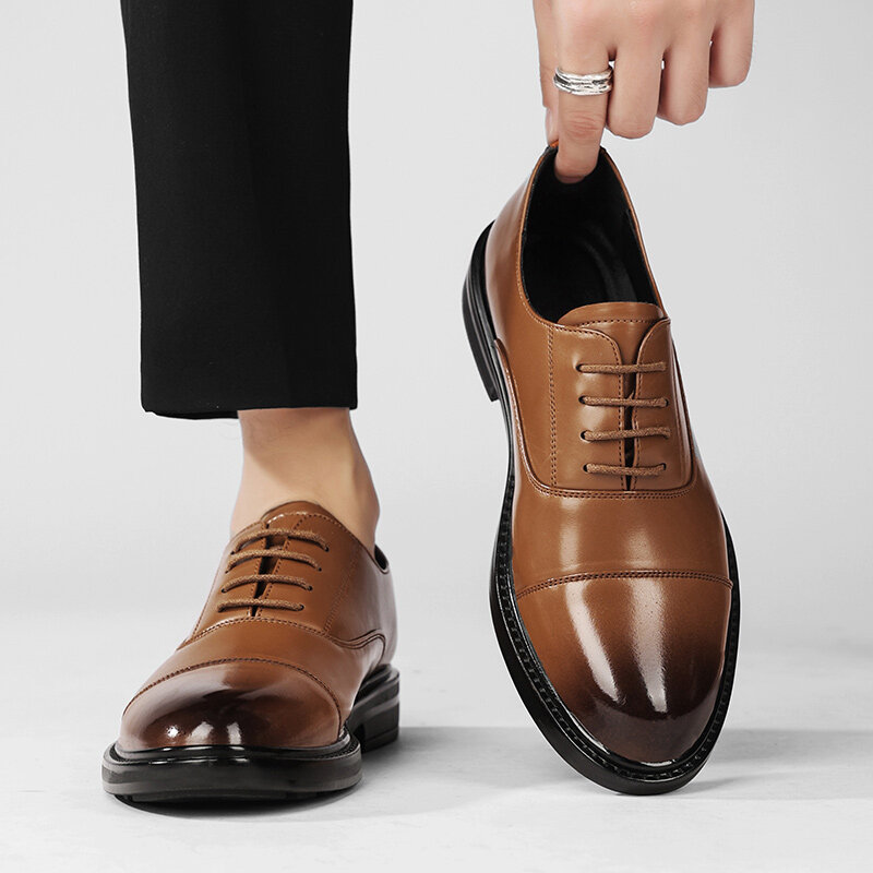 2023 nowe buty dla mężczyzn ze skóry i wiązani na co dzień modne modne buty z okrągłym noskiem na kwadratowym obcasie męskie buty Zapatos