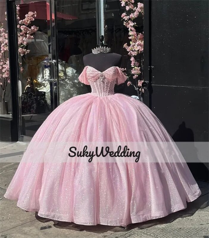 Princesa rosa cinteante Quinceanera fora do vestido do ombro, vestidos de baile frisados, doce 16 vestidos, vestido de festa, renda acima