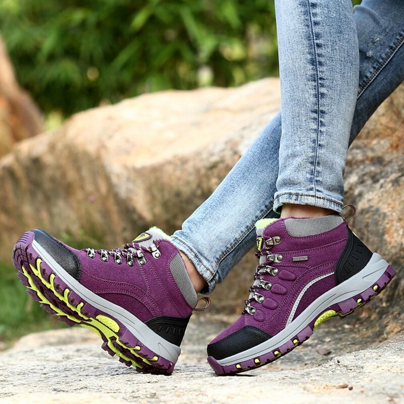 Sapatos femininos de escalada quente, botas de caminhada com cadarço, botas antiderrapantes respiráveis ao ar livre, esportes casuais plus-down, inverno