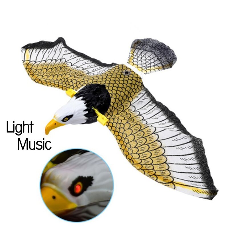 Świecący ptak z muzyką symulowany elektryczny wiszący orzeł latający odstraszacz ogrodowy przenośne zabawki projekcyjne