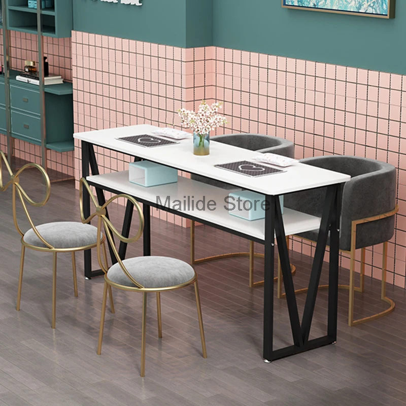 Table de Manucure Moderne en Fer Forgé, pour Meubles Commerciaux, Design Économique, Station d'Ongles Simplicity