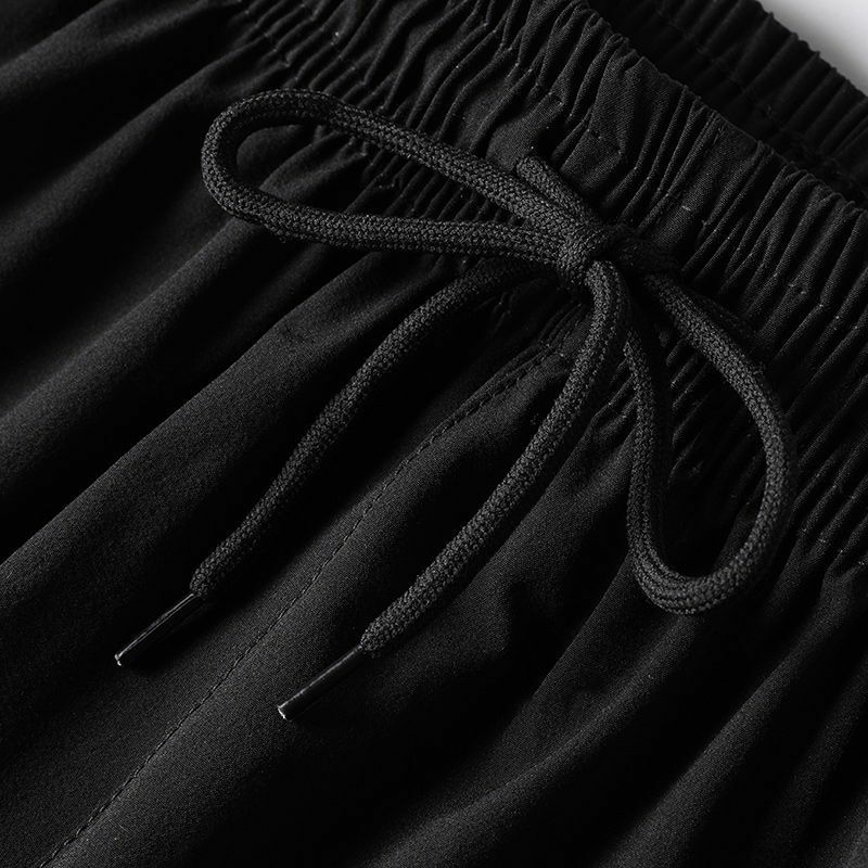 Calções de seda gelo respirável de secagem rápida masculino, shorts de praia preto, calções casuais masculinos, monocromáticos, nova moda, preto