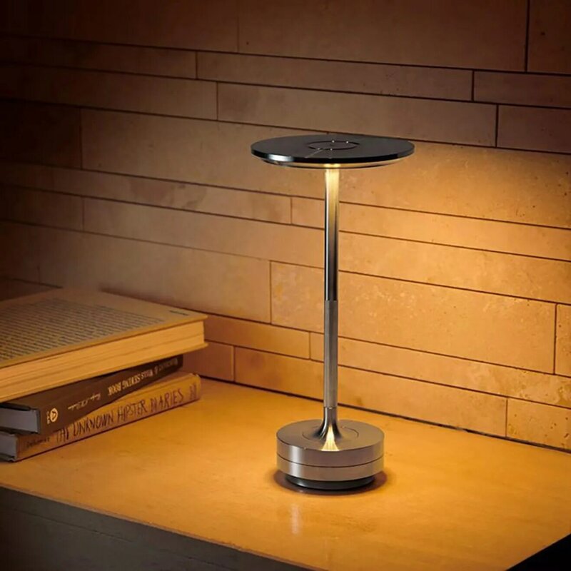 Lámpara de escritorio recargable inalámbrica de lujo, lámpara de mesa Led táctil de Metal de aluminio para Hotel, sala de estar, decoración de lectura