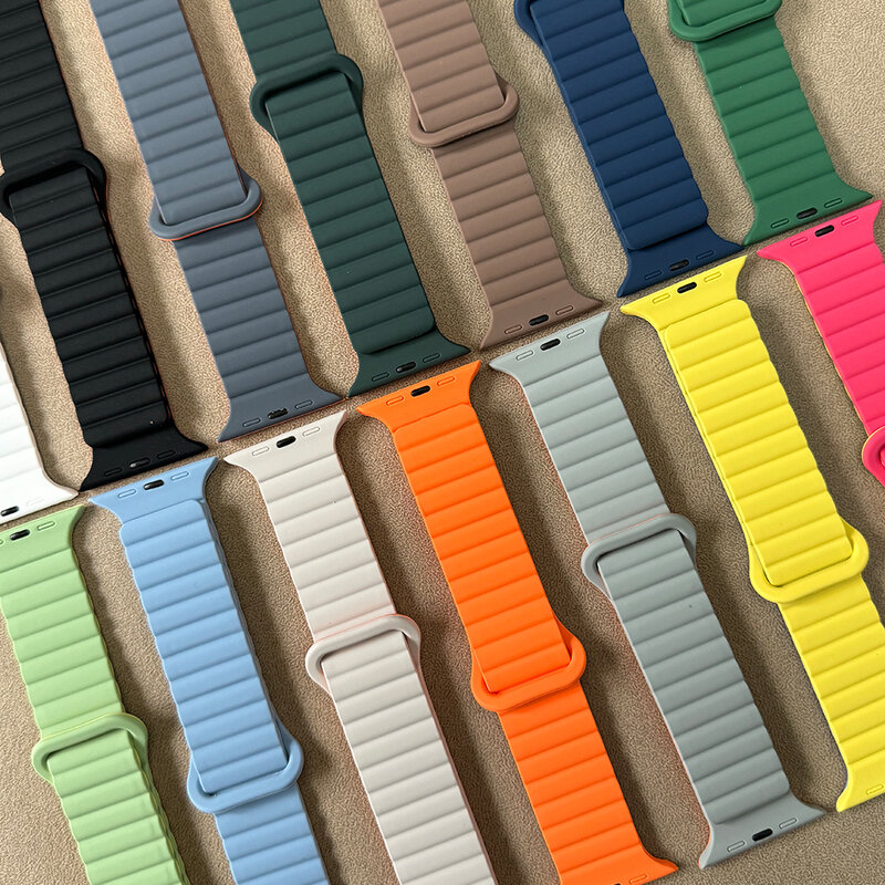 Bandas magnéticas de silicona líquida originales para Apple watch, banda Ultra 2 Series 9 SE iwatch, 42mm, 44mm, 45mm, 49mm, 38mm, 40mm, 41mm, nuevas