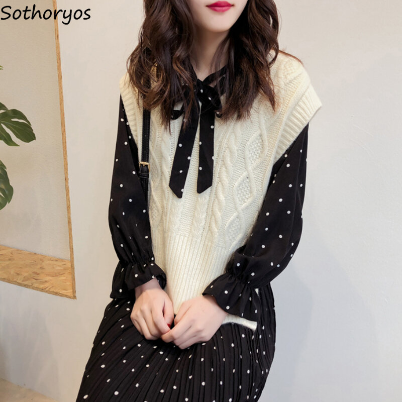 Knitted Sleeveless Vest Women 7 Colors Casual Side-slit Design Simple Korean Fashion Soft All-match Harajuku Daily College Basic