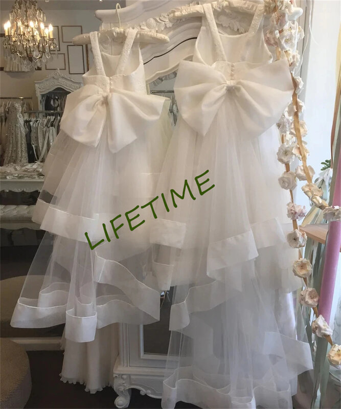 Wykonane na zamówienie suknia księżniczki koronkowy gorset dziewczęca sukienka w kwiaty wykończone charakterystycznym łukiem z organzy i płynnym pociągiem