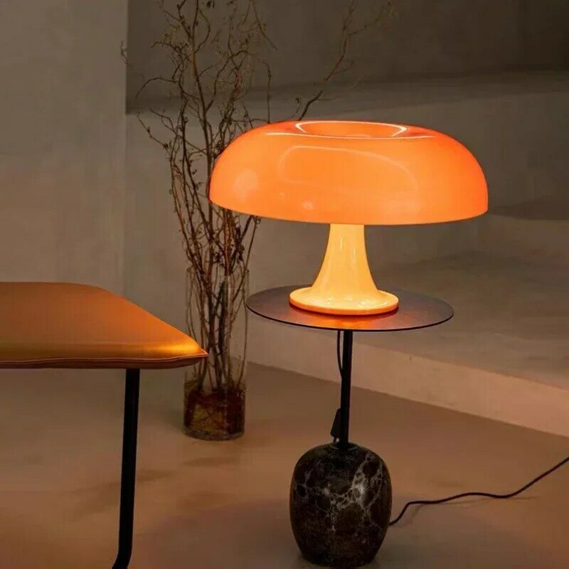 Moderne Eenvoudige Led Oranje Witte Champignon Tafellamp Internationale Designer Slaapkamer Bed Sfeer Decoratie Tafellamp