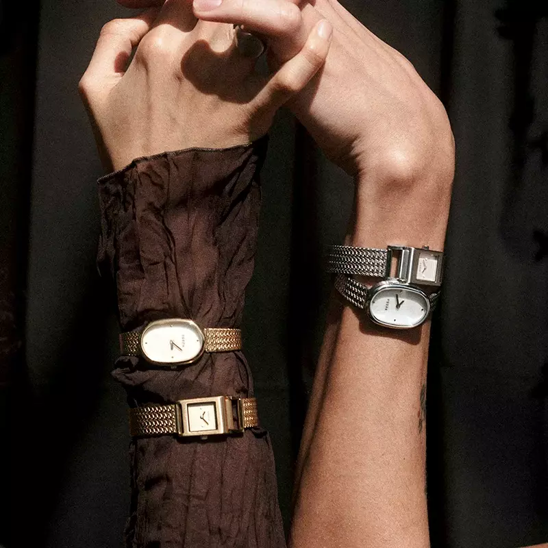 Высококачественные элегантные модные часы, женская мода, ретро, квадратная искусственная кожа, роскошные маленькие изысканные кварцевые часы овальной формы