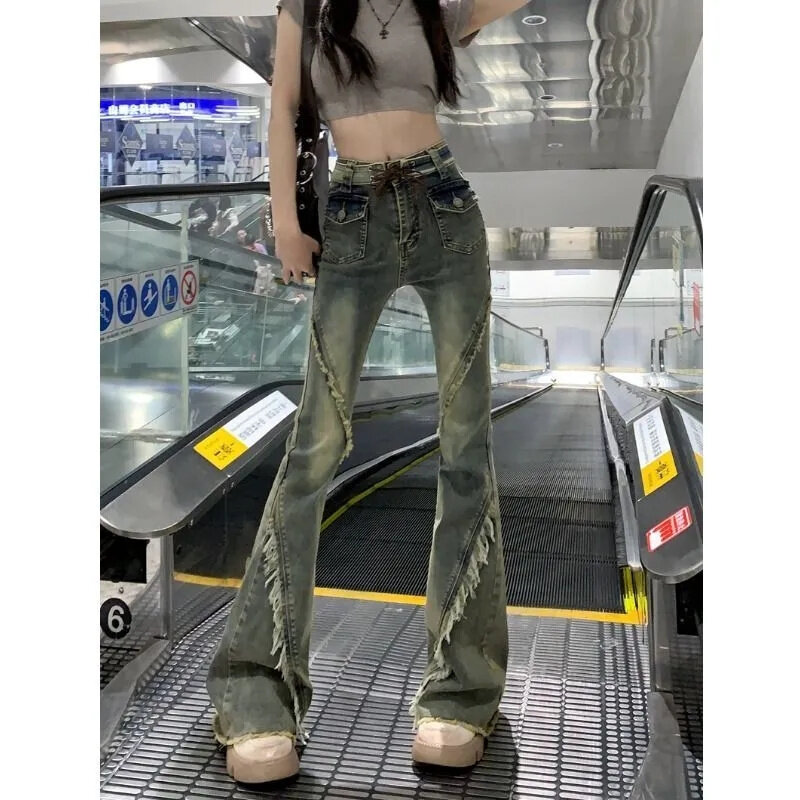 2023 neue modische und einfache Retro Micro Ragged Jeans Damen Sommer hohe Taille schlanke Design Gefühl Riemen zerlumpt Huf hosen