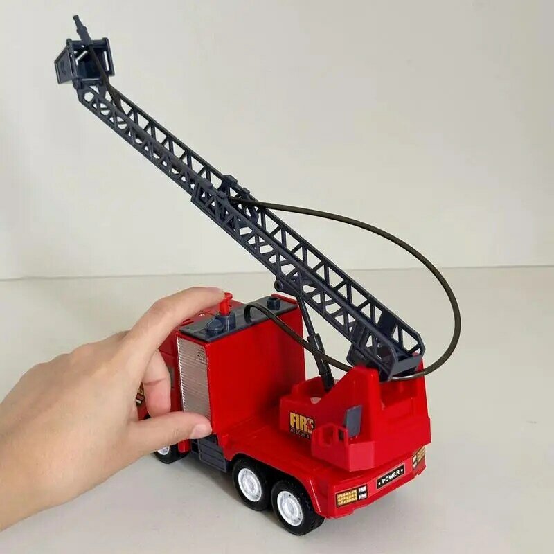 Camion de pompier en alliage moulé sous pression, arroseur de simulation, échelle d'incendie, ensemble de lutte contre l'incendie, son et lumière, pulvérisation d'eau, camion de pompiers de sauvetage