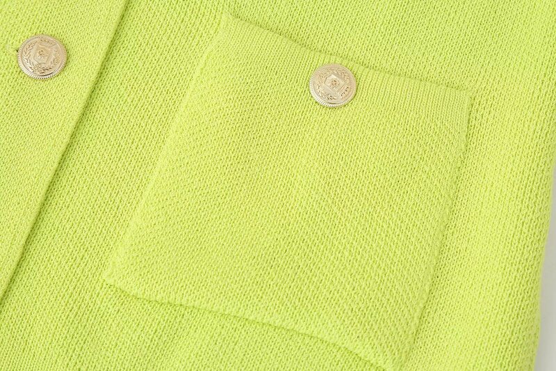 Camisola de malha de manga curta feminina, requintado botão, decoração de bolso, blusa chique, casaco retrô, nova moda, 2024