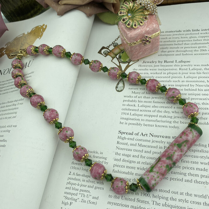 Vintage Temperament handgemachte Perlen Glasperlen Halskette für Frauen Mädchen Geschenk Party Halsreif Schmuck Großhandel