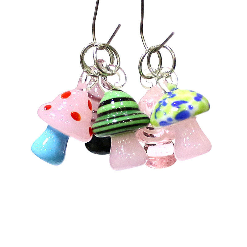 Mini cogumelo charme pingente adorável contas de vidro decorações para diy mulheres meninas moda jóias brincos colar pulseira chaveiro fazer acessórios