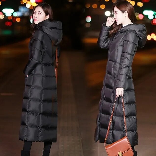 Mantel panjang Down katun wanita, jaket parka hitam hangat berkerudung bantalan katun tebal hangat musim dingin 2024
