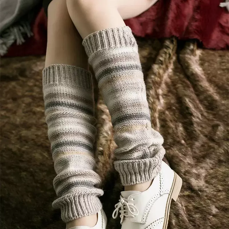 Kaus kaki rajut wol kasar wanita, sarung kaki lembut musim gugur dan musim dingin