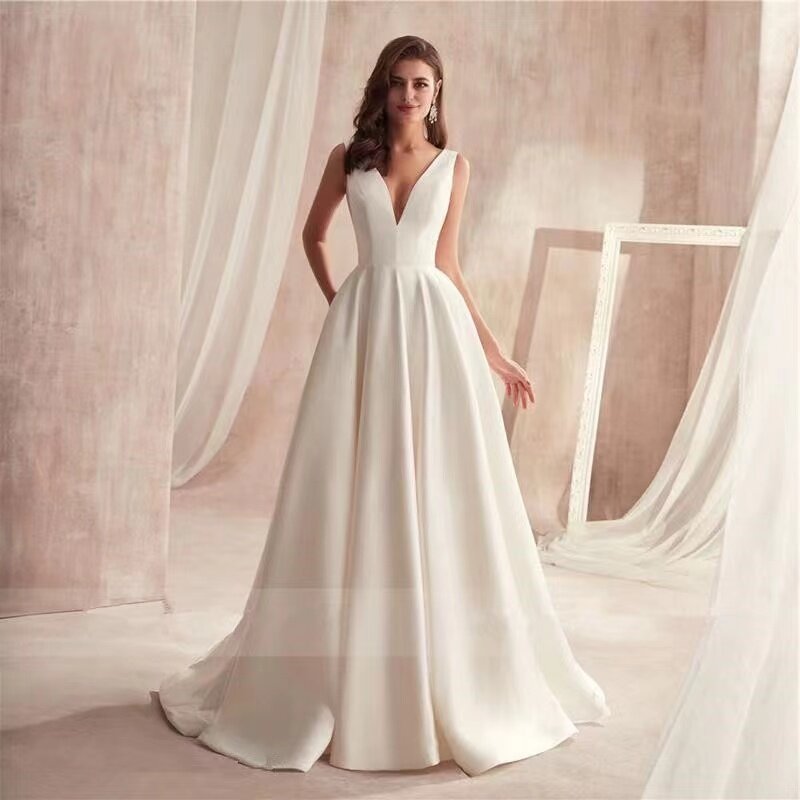 Vestidos De Novia Elegant Simple Satin Wedding Dress V-neck Sleeveless Backless Princess A-line Bridal Gown with Pockets