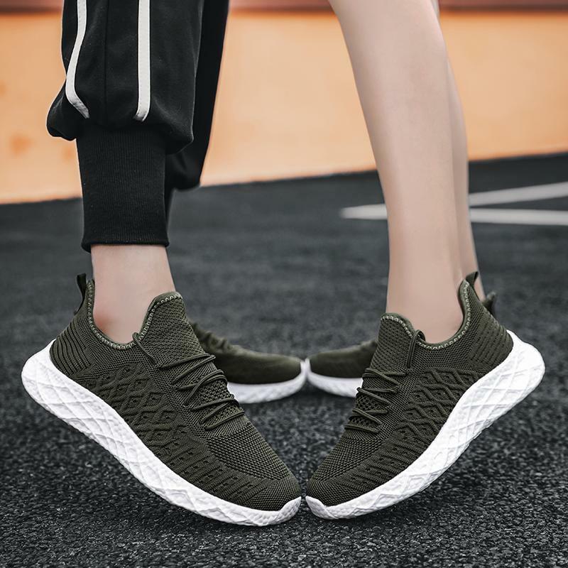 Autunno nuove scarpe Casual in pelle da uomo stile coreano moda scarpe alla moda Sneakers Outdoor da uomo resistenti all'usura ragazzi indossabili