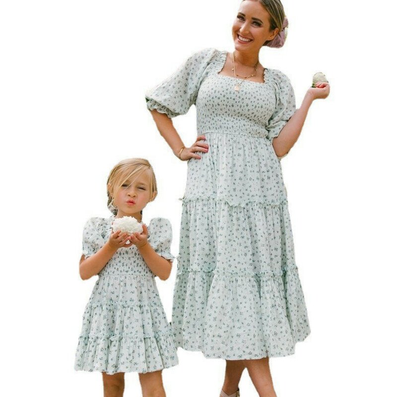 女性の正方形のネックランタンスリーブのドレス,親と子供のためのドレス,かわいいプリンセスドレス,花柄,母-娘,ストリートファッション,2024