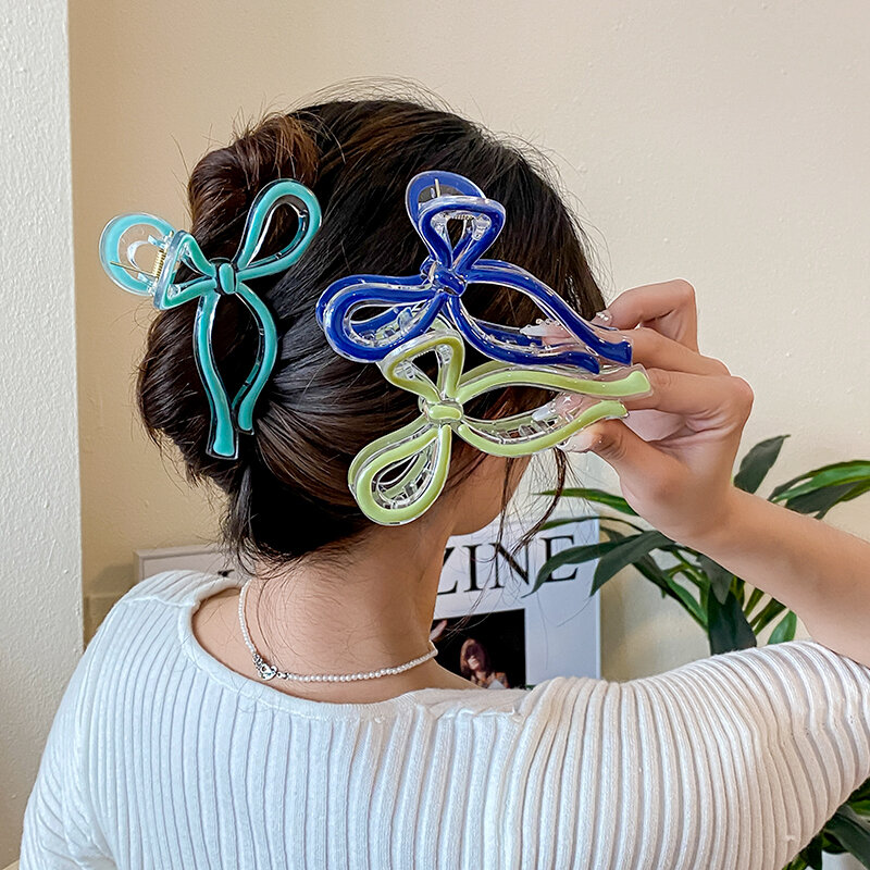 AISHG Crab Hair Clips for Women Shark Jelly Clear Claw Clips Scissors Shape Clamp Barrette Hairpin Girls Hair Accessories