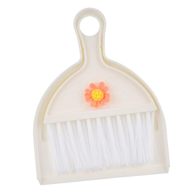 Miniature Sweeping House Tool Toy Set Role Playing Kids Cleaning Broom Dustpan Set for Kindergarten Preschool Boys Girls Age 3-6