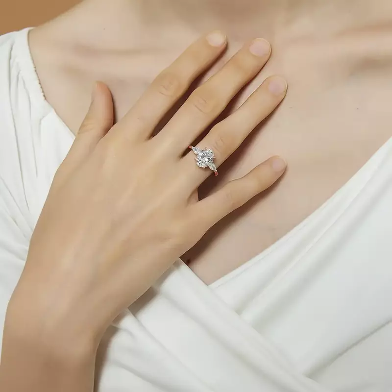 女性のための925スターリングシルバーの婚約指輪、3つの石のキュービックジルコニア、ウェディングリング、3カラット