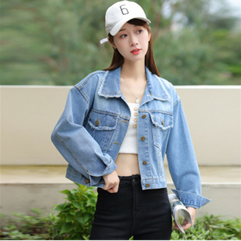 Mantel Jeans biru muda wanita, atasan Denim lengan panjang Retro gaya Korea longgar desain 2024