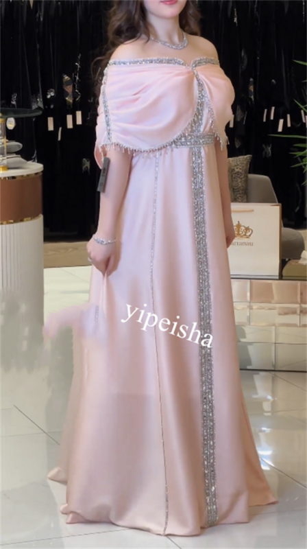 Sukienka balowa wieczorowa satynowa kokardka frędzle Rhinestone linia A Off-the-ramię suknia okazjonalna na zamówienie długie sukienki Arabia Saudyjska