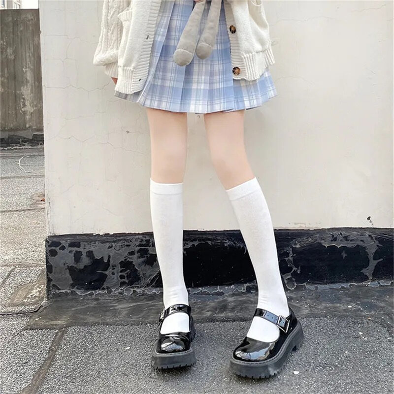 Tinta unita nero bianco calze lunghe calze JK scuola giapponese ragazze calze autoreggenti moda Lolita Kawaii calze al ginocchio